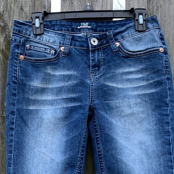 YMI Bermuda Cut Offs Shorts Size 3 - Picture 2 of 7